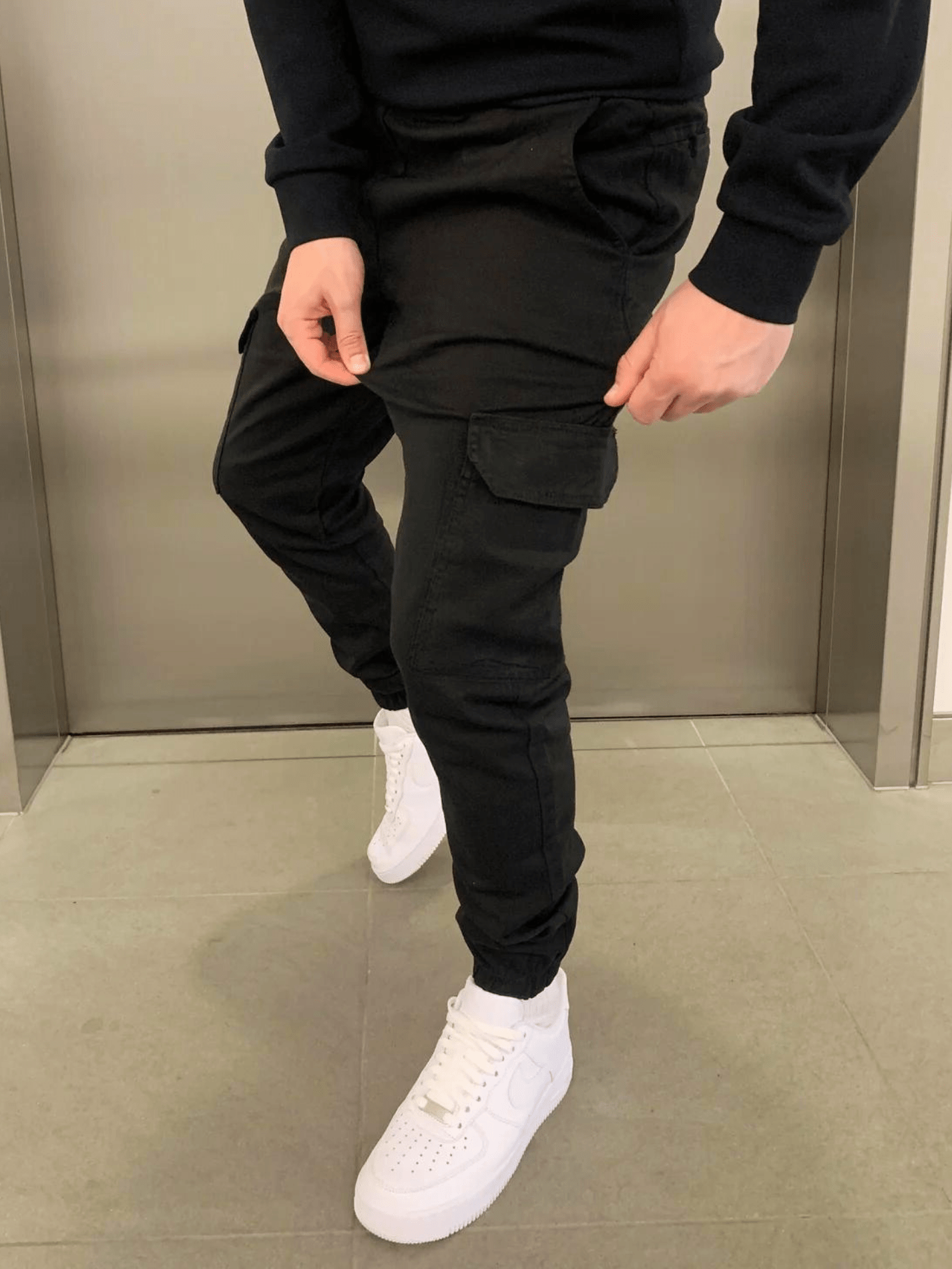Olyvane Cargo Jogger - Black