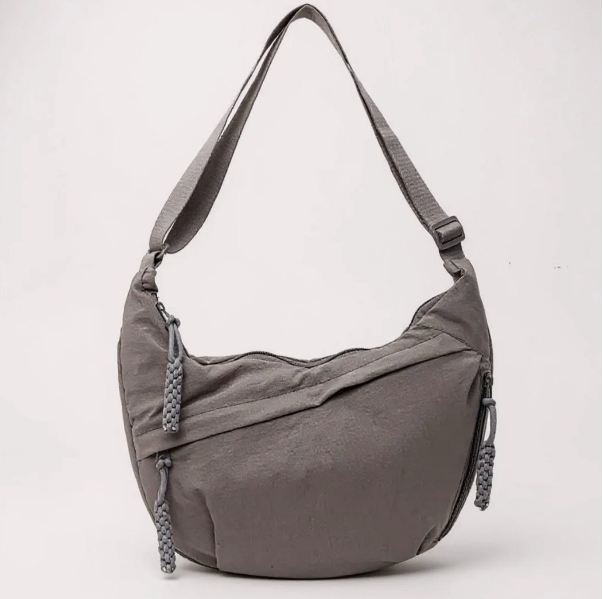 Elegant and Durable Shoulder Bag