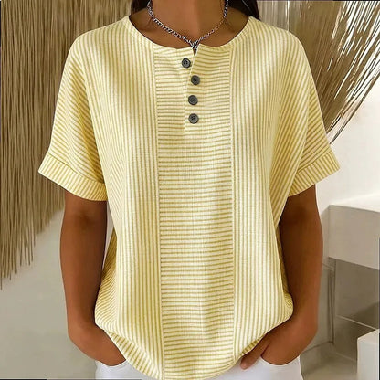 Elodie Gestreepte Blouse - Ronde Hals met Knoopdetail